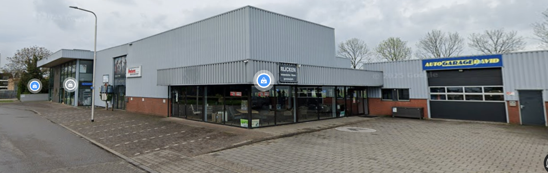 Auto Garage David — bedrijfspand in Bemmel
